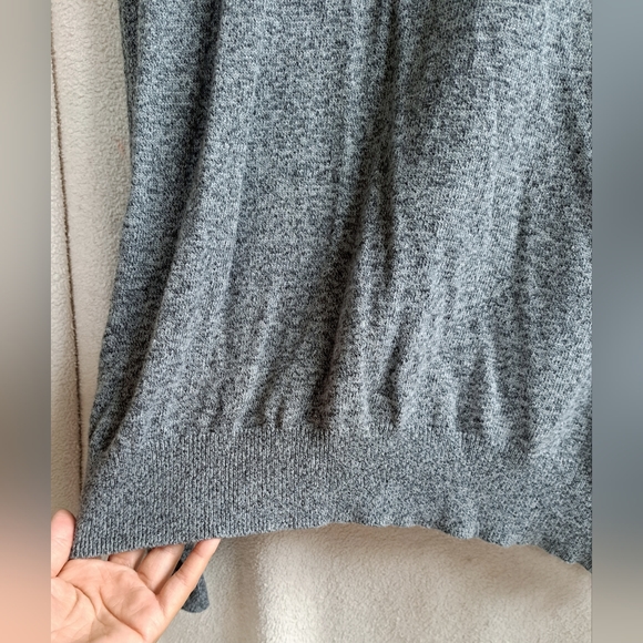 Men's Calvin Klein Full Body Zip-Up Grey Sweater - Picture 10 of 10